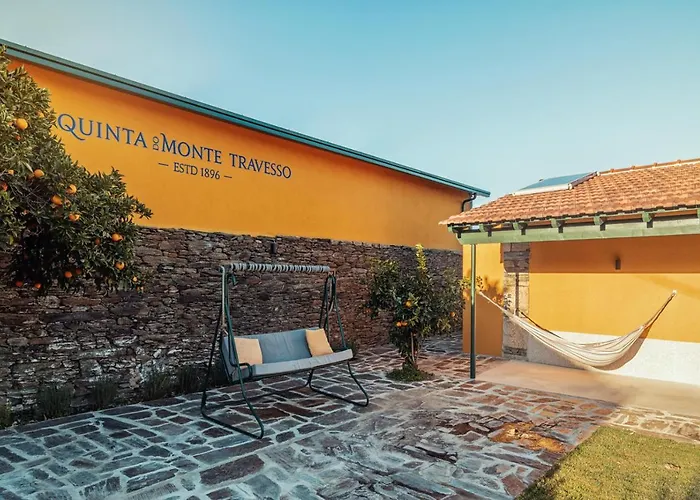 Quinta Do Monte Travesso - Country & Winery بيت ضيافة 4*