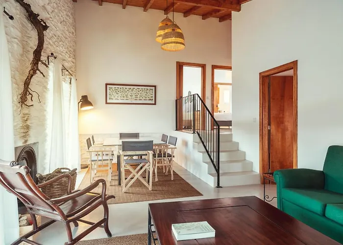 Quinta Do Monte Travesso - Country & Winery بيت ضيافة 4*